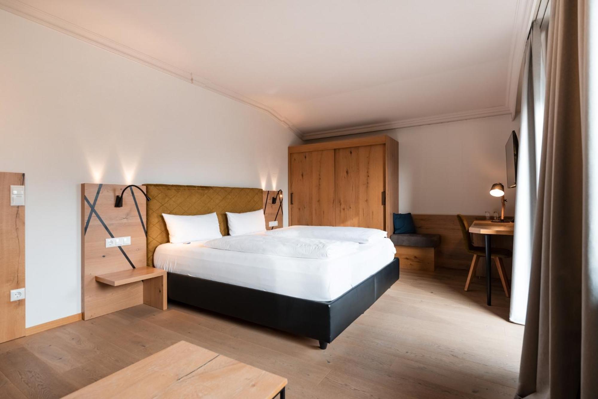 Posthotel Rattenberg Eksteriør billede